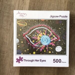 4/$25 Jigsaw puzzle 500 piece Through her eyes